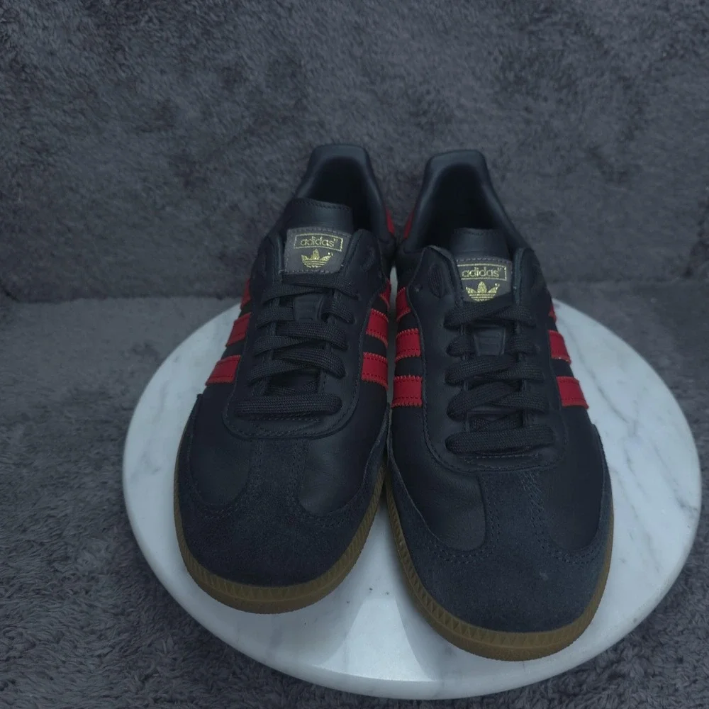 Adidas Samba Shoes Mens Size 8.5 Black Red Leather Gum Sole Soccer Sneakers
